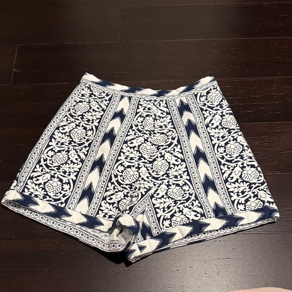 Julia Amory Pants - Julia Amory Kelly Shorts